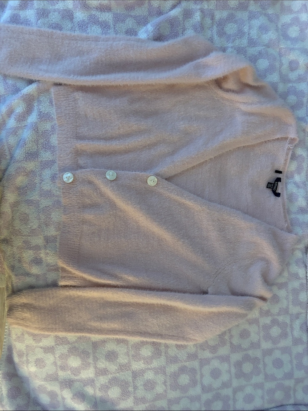 Buffalo David Bitton Blush Pink V‑Neck Button Cardigan